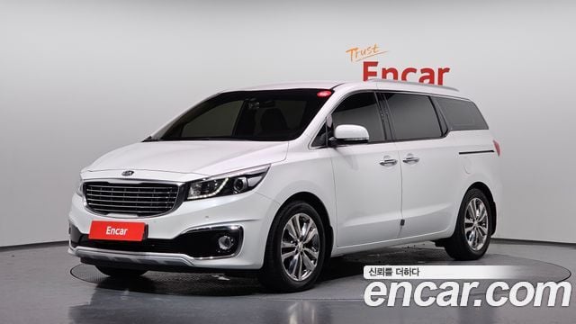 Kia Canival 9-seater Noblesse